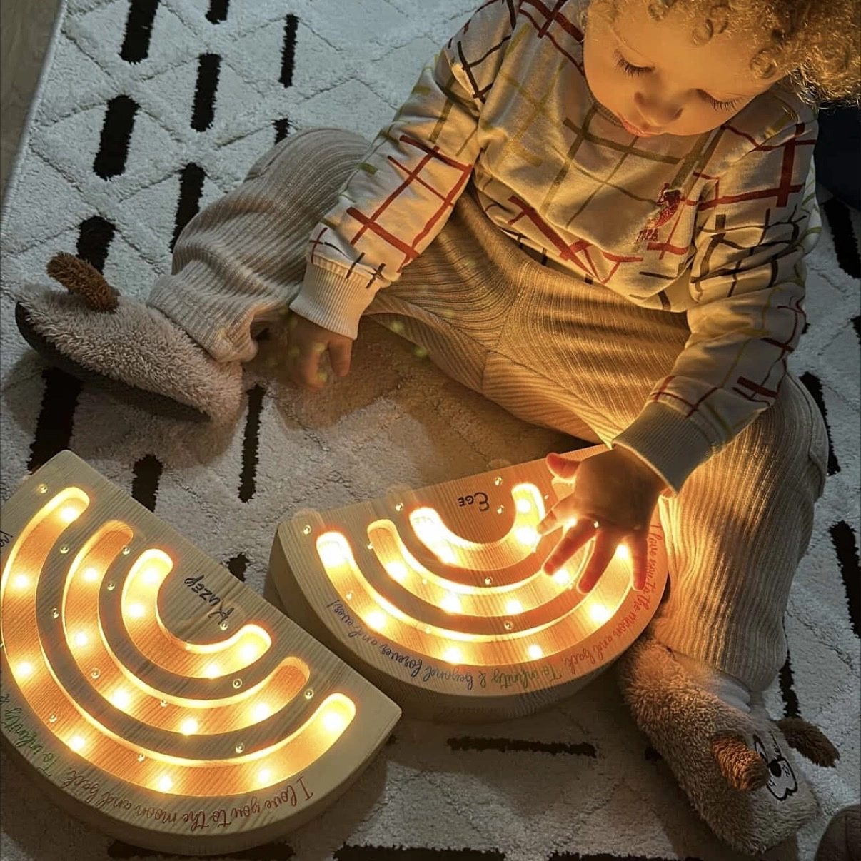 Gökkuşağı Başucu Lambası